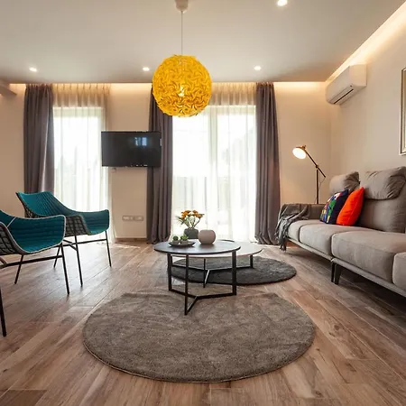 Duranka With Pool Tatil Evi